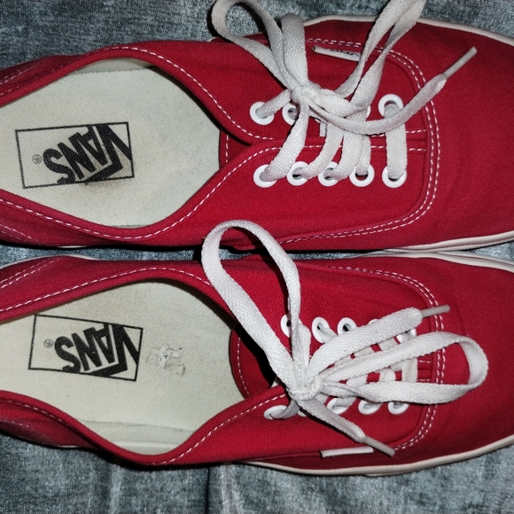 VANS Red Lace-up Men's size 10 USA - Picture 7 of 11